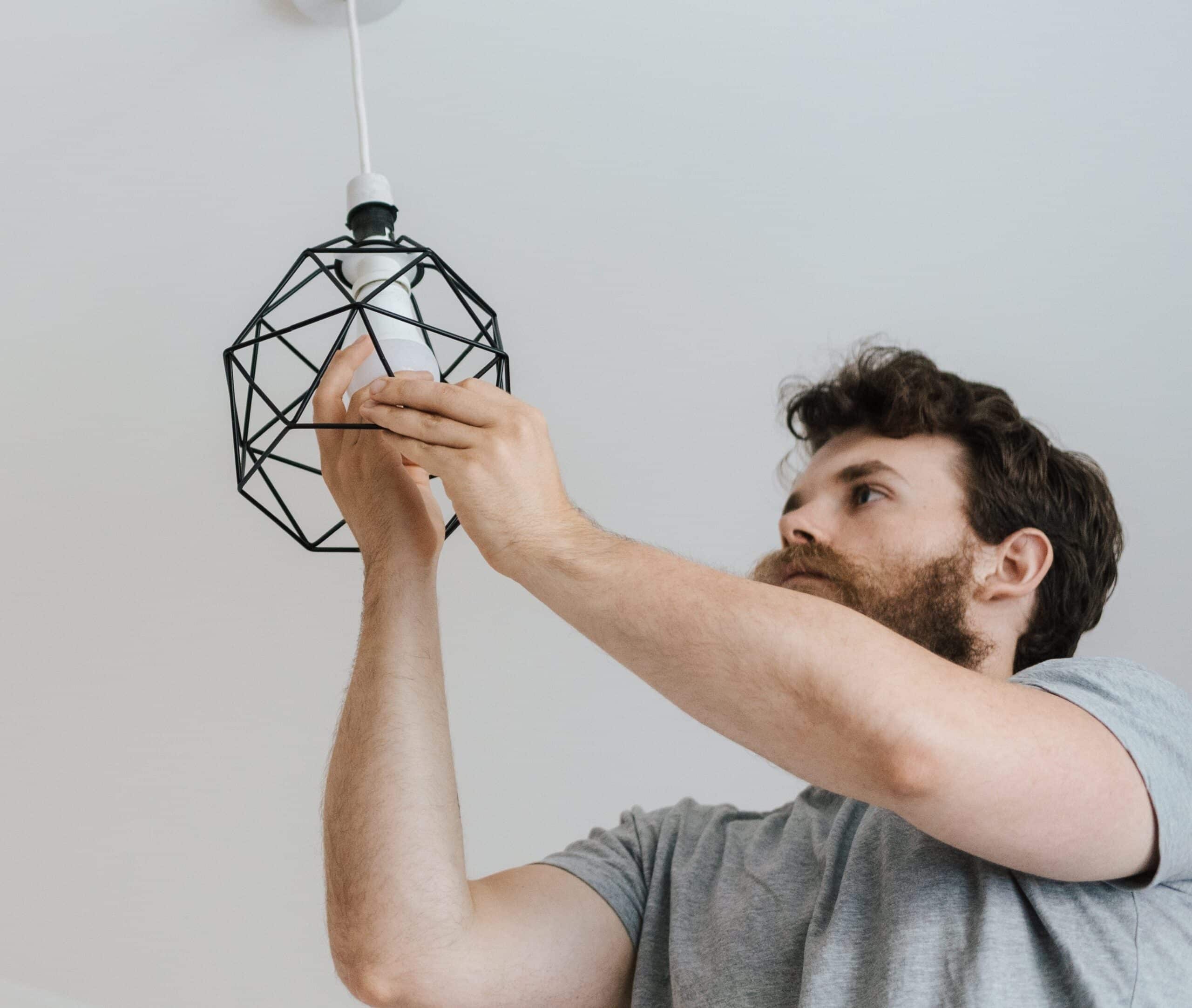 How Much Does an Emergency Electrician Cost in the UK?